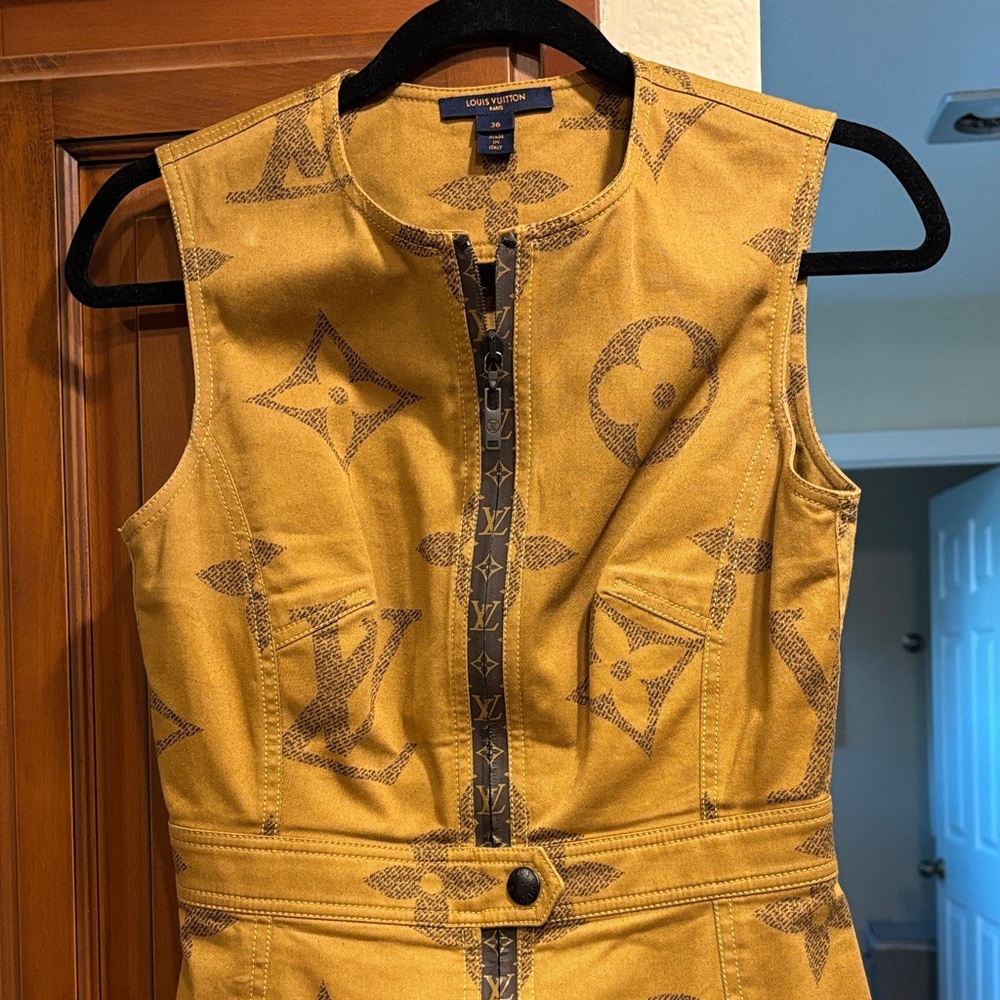 Louis Vuitton Monogram Sleeveless Mini Dress - Picture 5 of 10